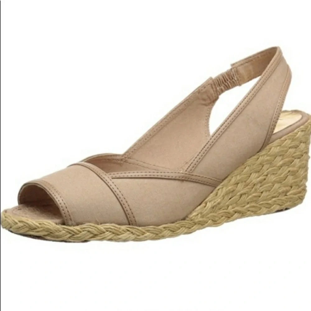 NWT Lauren Ralph Lauren sz 6.5 Catlin espadrille wedges